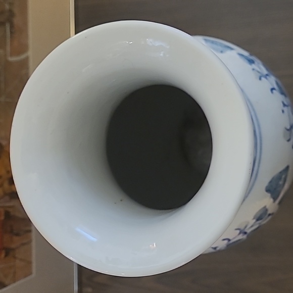 LARGE CERAMIC CHINOISERIE VASE - Picture 8 of 9